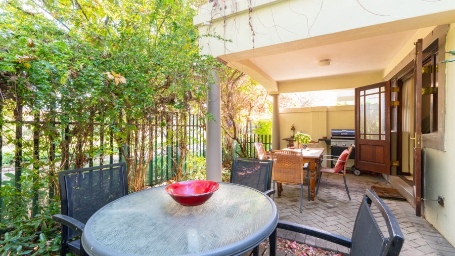 2 Bedroom Property for Sale in Boschenmeer Golf Country Estate Western Cape